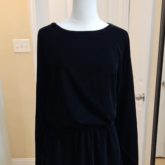 Universal Thread Black Long Sleeve Velvet Mini A-Line Dress Size Large NWT - Picture 5 of 10